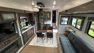 キャンピングトレーラー 禁煙