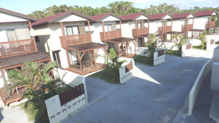 2号店のエクストラタイプ (ダブルベッド2台 <3名以降はお布団配置>)