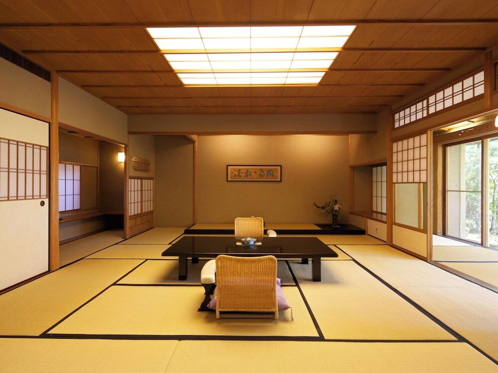 2階建て離れ「和洋室」②