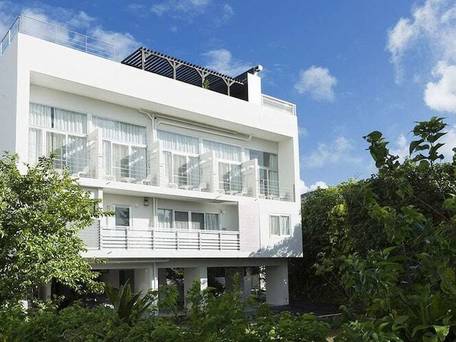 ワイヤーズホテル恩納 クリッパーオキナワベース / 1