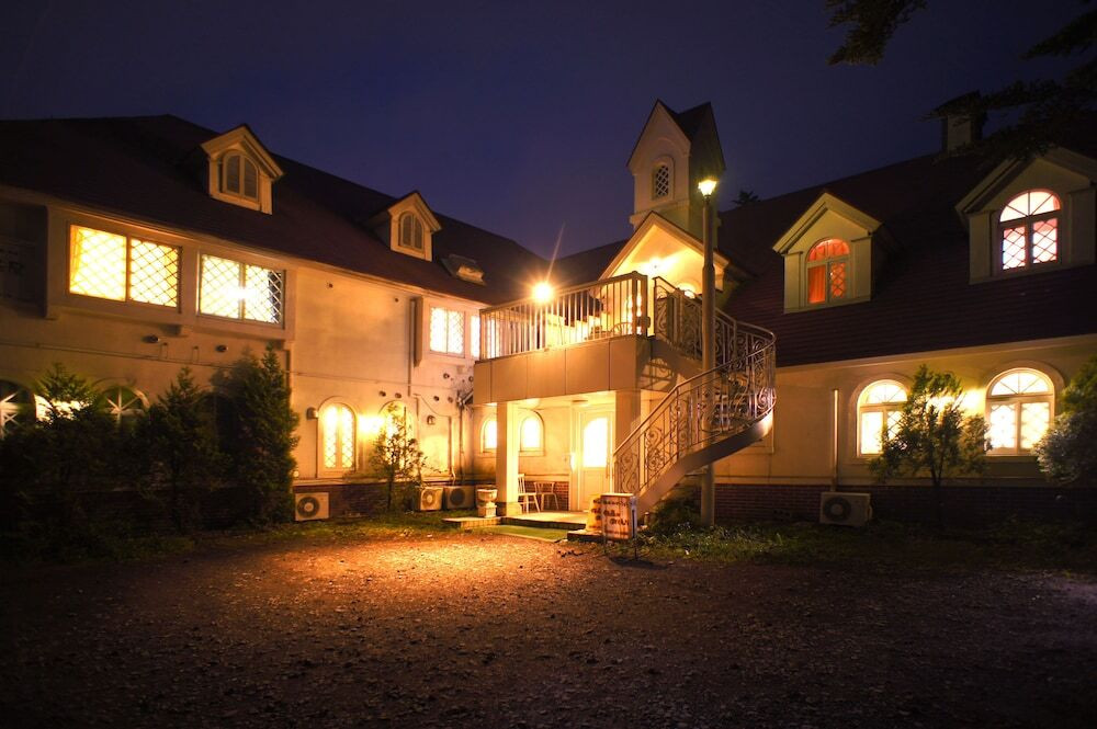 1. リニューアルしたてのキレイな宿「軽井沢ペンション 佐藤のぬくもり」3434262