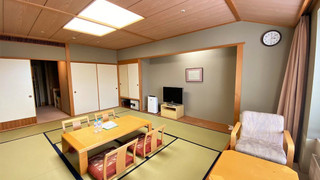 本館 和室8畳タイプ 共有バスルーム