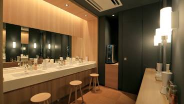 施設内の設備 / 13