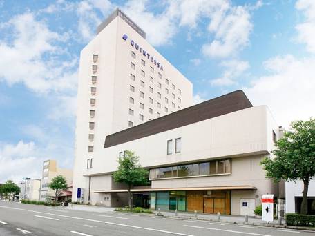 クインテッサホテル大垣 / 1