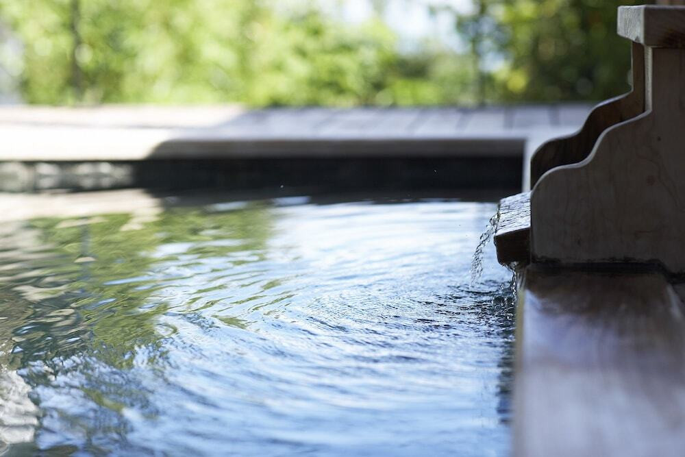 和モダンとフィンユール家具が溶け合うホテル3641111