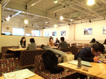 「cafe&dining fleur 京都店」 内観 33884064 