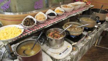 食事・飲み物 / 5