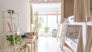 共同ドミトリー 女性限定 禁煙