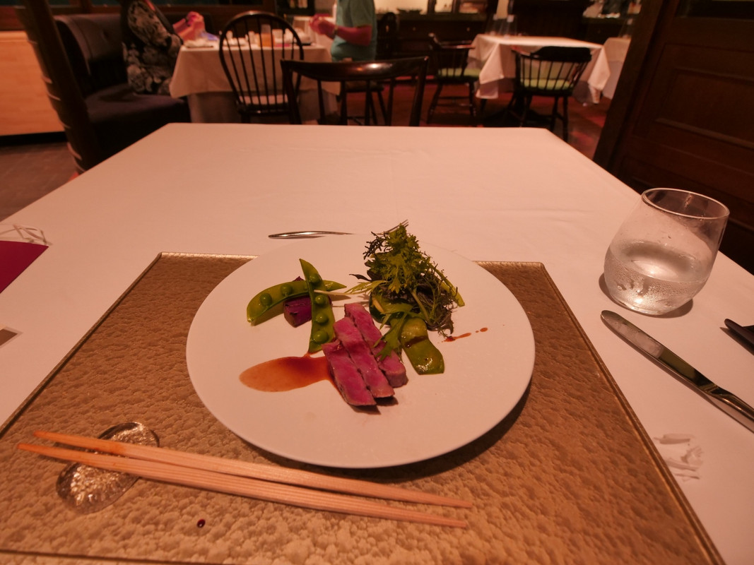 こちらはメインの「信州プレミアム牛」。