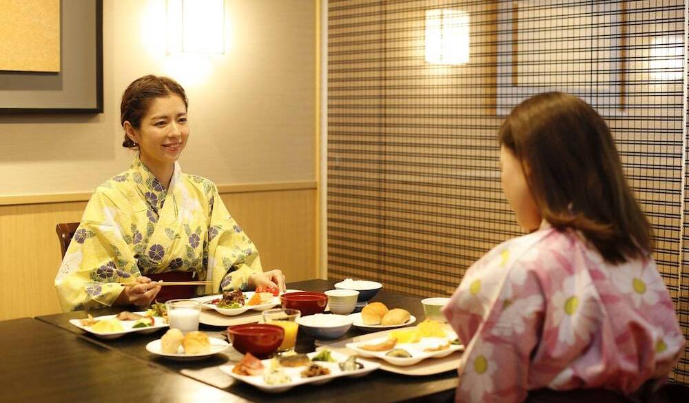 40種類以上が並ぶ
朝食バイキング / 4