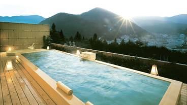 屋外スパ浴槽 / 1