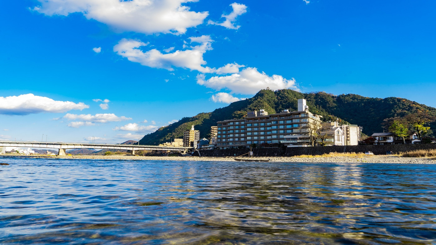 松尾芭蕉をも魅了した長良川温泉を代表する老舗旅館3385817