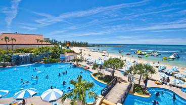 屋外プール① / 9