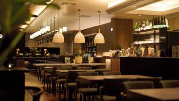 BLUE BOOKS cafe OKINAWA(1) / 2