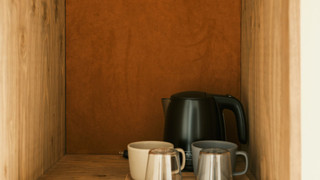 ダブルルーム ダブルベッド 1 台 共用バスルーム