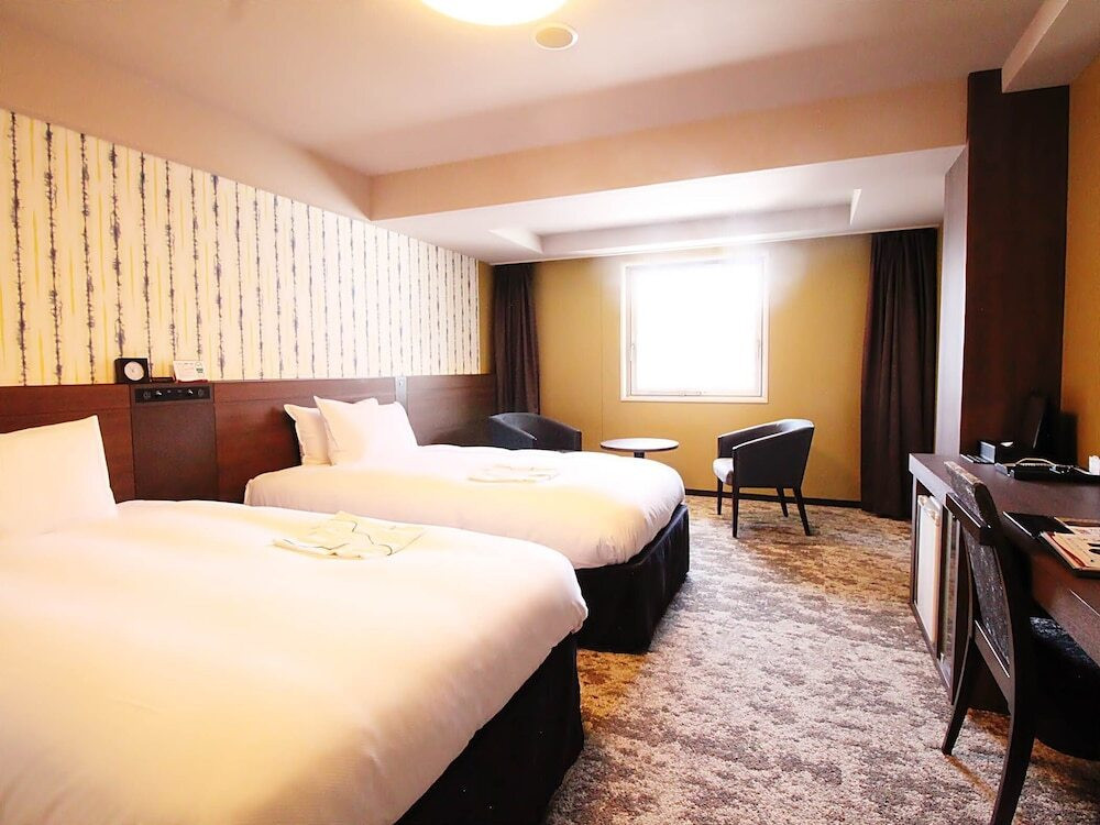 土佐名物「かつお」とハーフブッフェスタイルで楽しむ朝食4037377