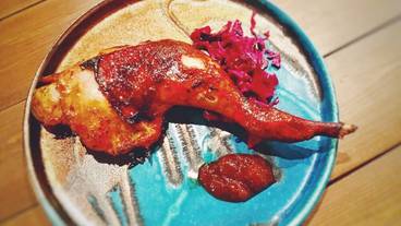 自家製スモークチキンレッグ / 4