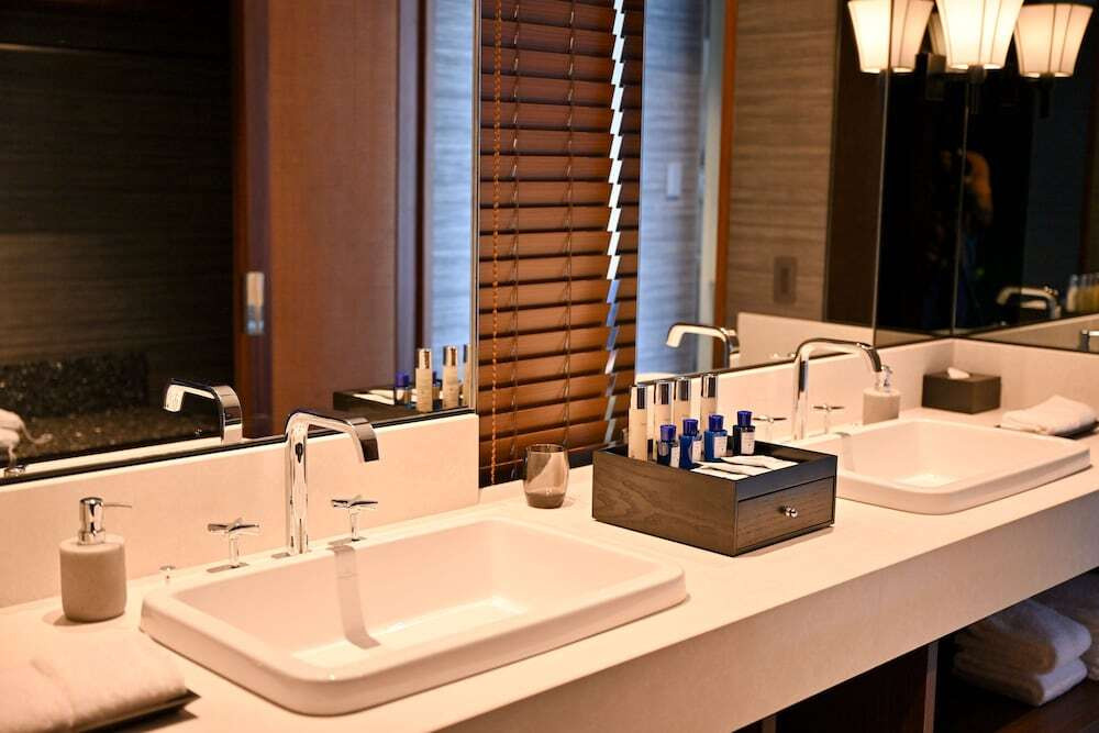 ロイヤルスイートの洗面スペース例