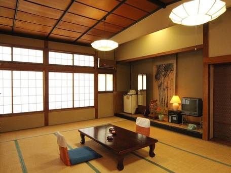 湯田中温泉 部屋食でまったりかけ流しの宿 安代館 / 4