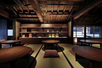 An extraordinary hotel stay in "New Kyoto" 3957705