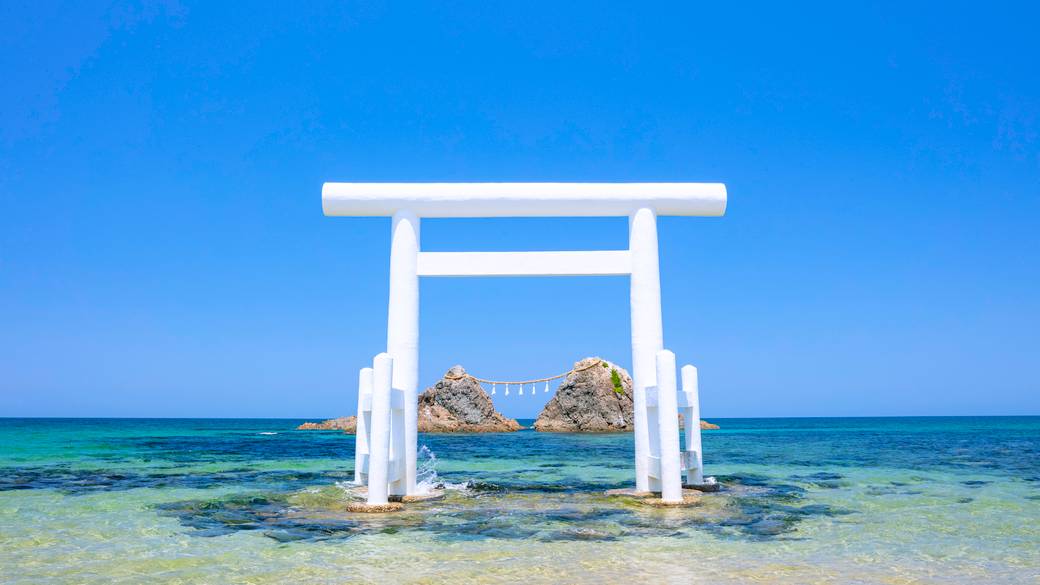 桜井二見ヶ浦 鳥居と夫婦岩 / 1