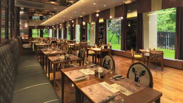 レストラン　内観 / 4