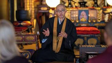 施設内の設備 / 13