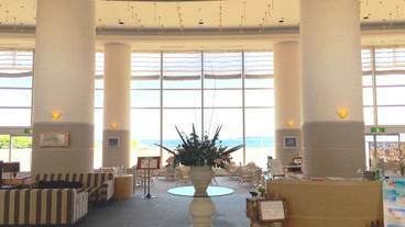 ロビーラウンジ / 4