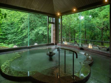 金沢湯涌温泉 湯の出旅館 / 1