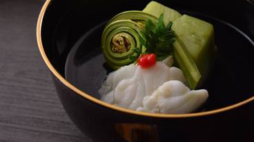 食事・飲み物 / 9