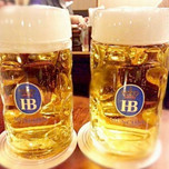 ドイツ「ホフブロイハウス」の生ビールで乾杯！有楽町「バーデンバーデン」
