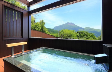 15 of Yufuin’s Best Ryokan for Couples That Have Rooms With Open-Air Baths
