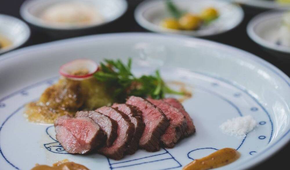 神戸ビーフ但馬玄の藁火焼き / 1