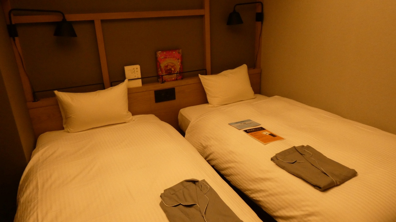 ちょっとこじんまりとした部屋。１人では十分でしたが。
