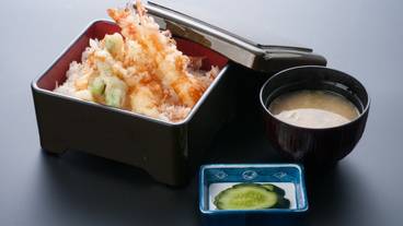 食事・飲み物 / 1