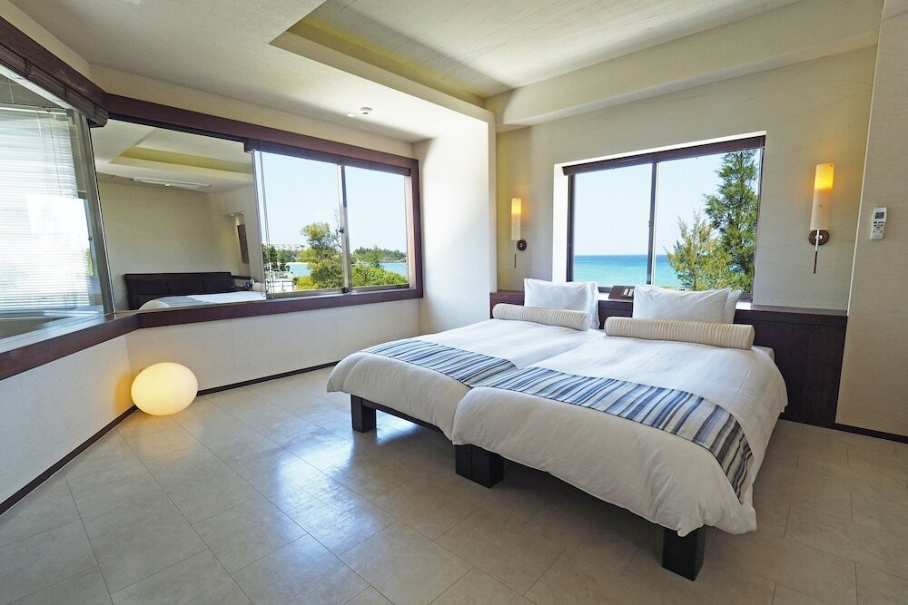 国頭郡恩納村3498865