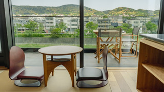 プレミアム ルーム ダブルベッド 2 台 バルコニー (River)