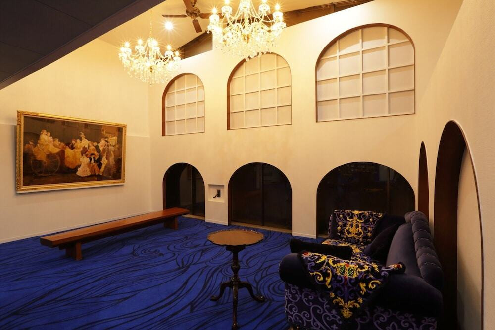 ロビーラウンジ②