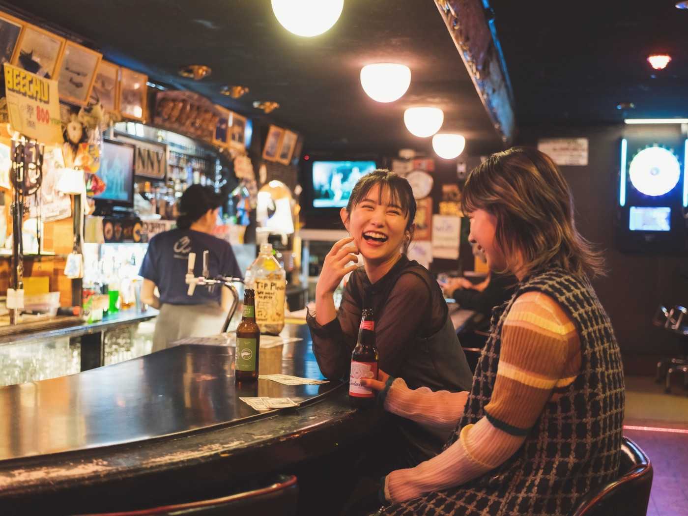 泊まって楽しむディープな佐世保の夜3006682