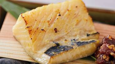 食事・飲み物 / 23