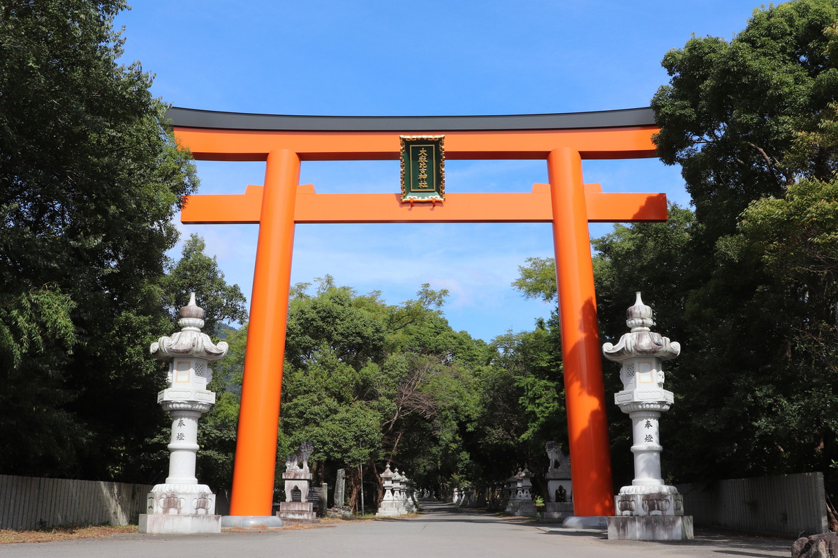 大麻比古神社 鳥居