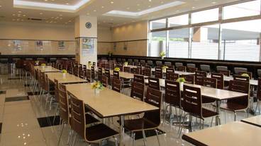 施設内の設備 / 1