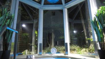 屋内スパ浴槽 / 2