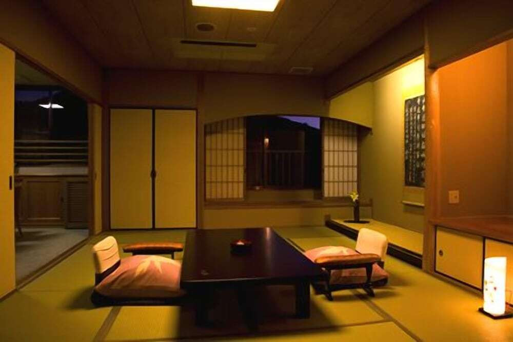 湯郷温泉で美と健康に良いことしよう4009380