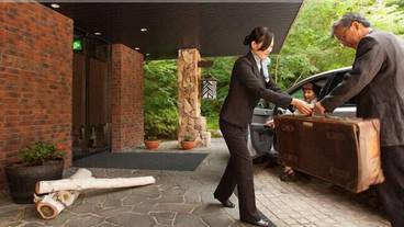 施設の入り口 / 26