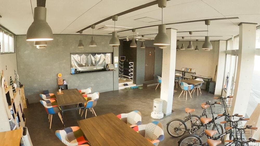 ロビーラウンジ