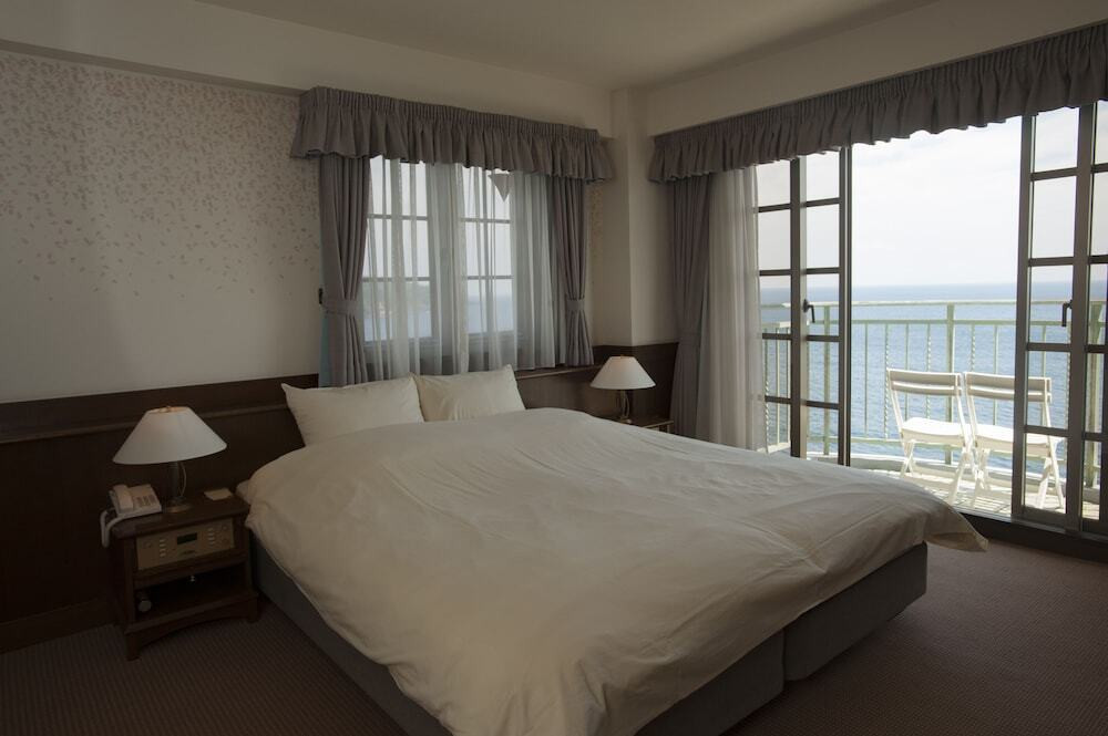 海の見える大人のリゾートホテル4085458