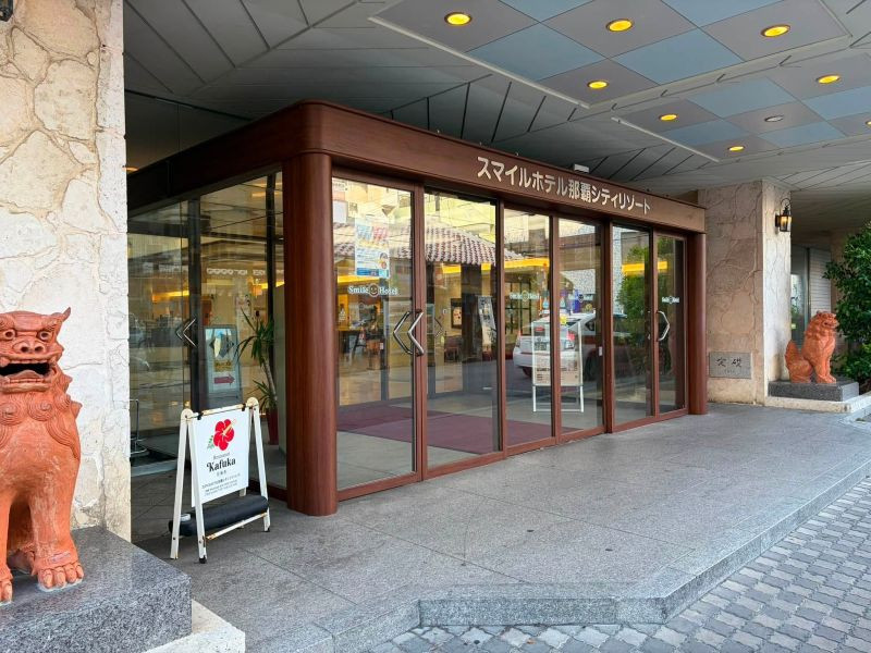 ホテルの玄関