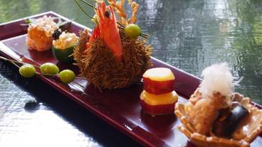 食事・飲み物 / 6