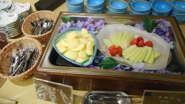 食事・飲み物 / 1